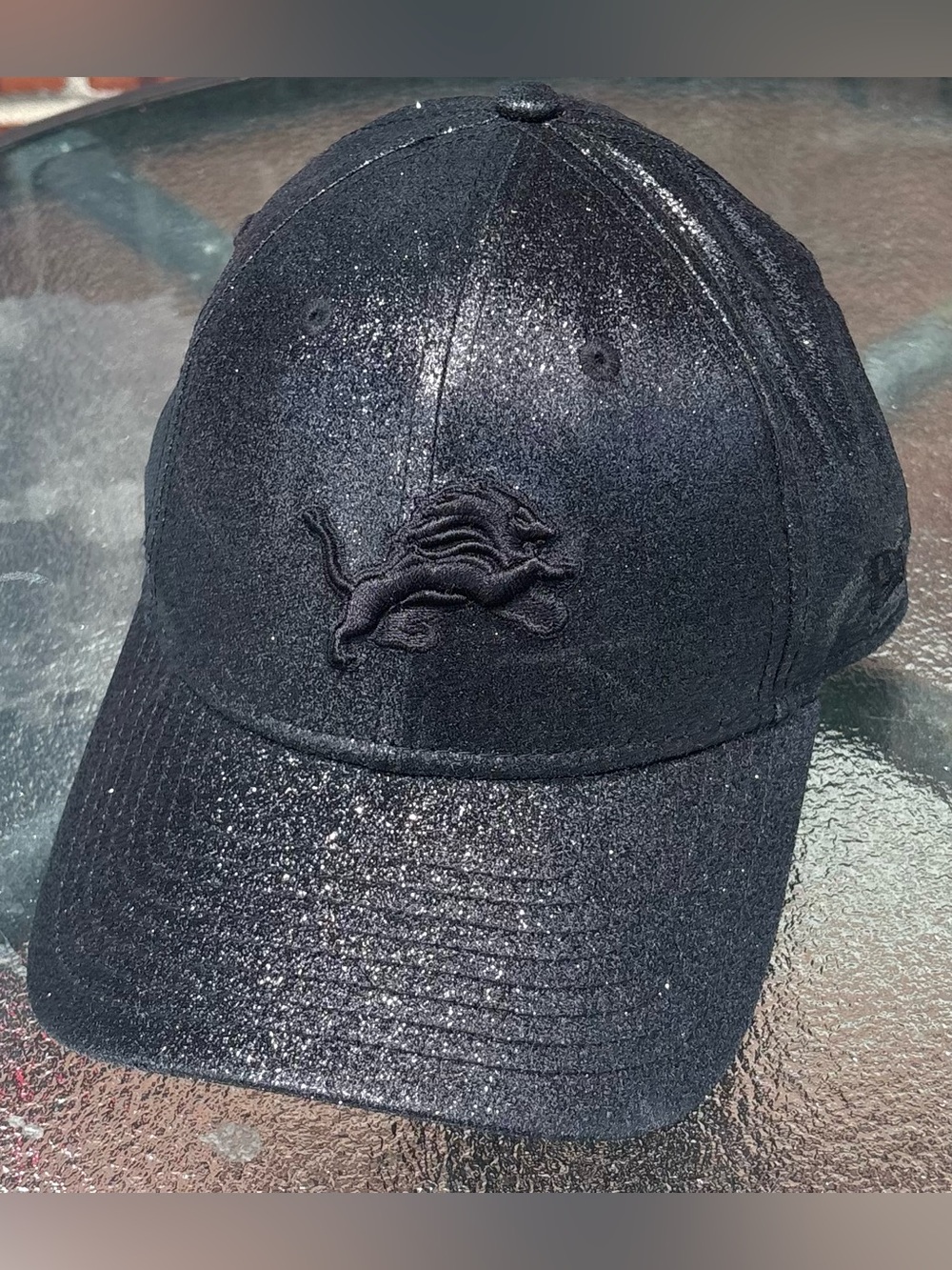 Detroit Lions New Era Women's Sparkly 9FORTY Black Strapback Hat OSFA EUC